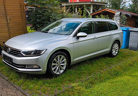 VW Passat Variant Volkswagen 2.0 TDI SCR 140kW DSG Comfort...