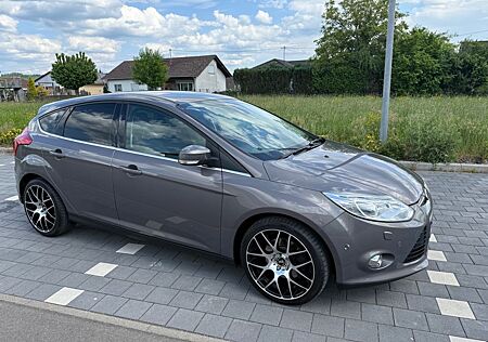 Ford Focus 1,6 EcoBoost Titanium 150 PS 10/2013