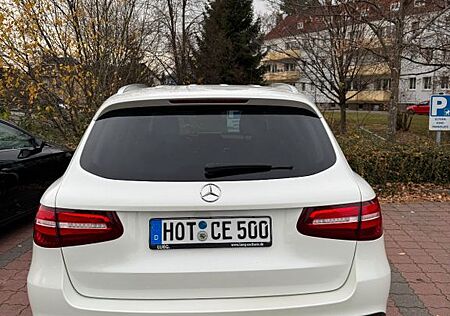 Mercedes-Benz GLC 220 d 4MATIC AHK
