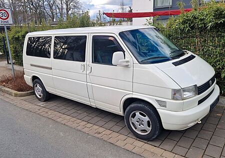 VW T4 Volkswagen Transporter 8-Sitz