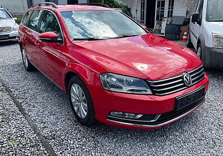 VW Passat Volkswagen 2.0 BlueTDI SCR Comfortline, ALU, TÜV neu