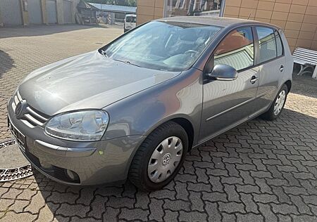 VW Golf Volkswagen 1.6 Automatik KLIMAAUTOMATIK GLASSCHIEBE