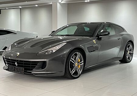 Ferrari GTC4Lusso GTC4 Lusso V12 6.3 Allrad