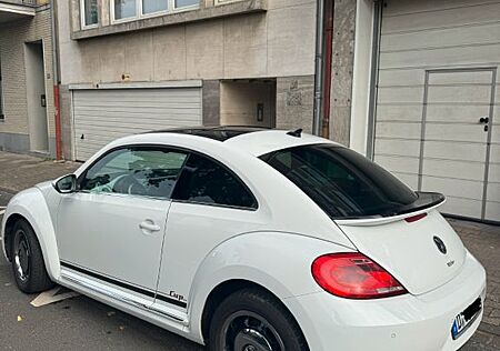 VW Beetle Volkswagen 1.2 TSI - White