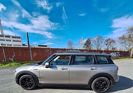 Mini Cooper Clubman WIRED CHILI PANO NAVI