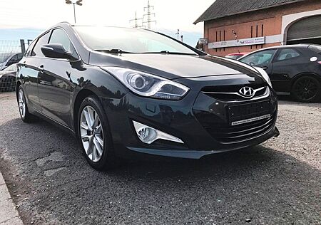 Hyundai i40 cw FIFA World Cup Edition/Automatik