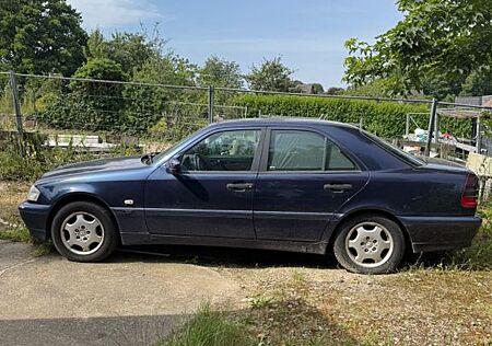 Mercedes-Benz C 180 CLASSIC Classic