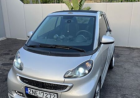 Smart ForTwo cabrio 1.0 75kW BRABUS Xclusive BRABU...