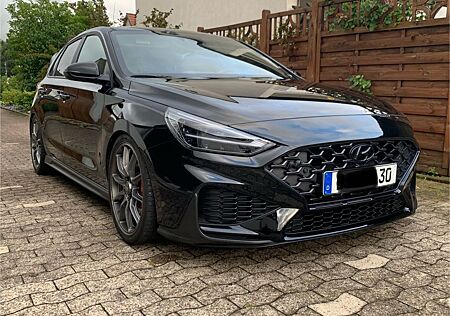 Hyundai i30 2.0 T-GDI N Performance DCT Schalensitze