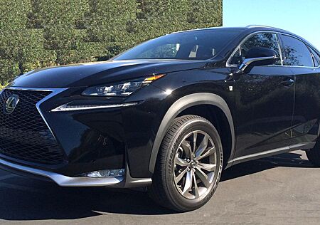 Lexus NX 300 NX 200t AWD F SPORT 360 Gr Kamera Panoramadach