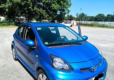 Toyota Aygo (X) Aygo (X) 1,0-l-VVT-i -