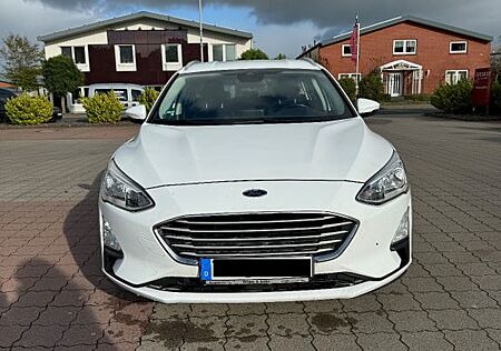 Ford Focus 1,0 EcoBoost 74kW Cool & Connect Turni...