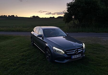 Mercedes-Benz 220 C220d