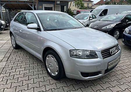 Audi A3 2.0 FSI Attraction Automatik *Nur 47.000 Km*