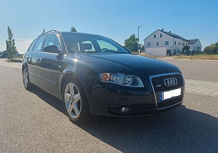Audi A4 2.0 T FSI quattro Avant -