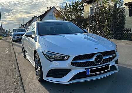 Mercedes-Benz CLA 250 DCT - AMG Line