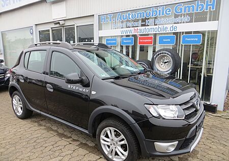 Dacia Sandero II Stepway Prestige-PDC-Navi-Allwetter.