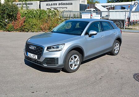 Audi Q2 .1.0 Benzin Automatik*PDC*Kamera*Klima