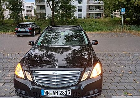 Mercedes-Benz E 220 CDI T BlueEFFICIENCY AVANTGARDE AVANTGARDE