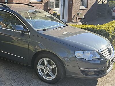 Volkswagen Passat Variant 2.0 TDI DPF DSG 125kW Comfort...