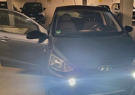 Hyundai i10 1.0