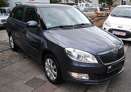 Skoda Fabia Combi 1.2 TSI *Automatik*SHZ*Klimaaut.*ALU