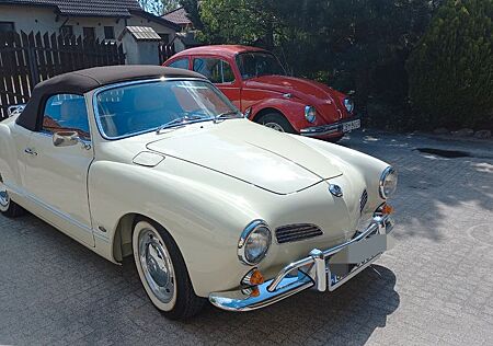 VW Karmann Ghia Volkswagen 1968 renoviert, leder