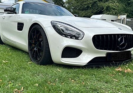 Mercedes-Benz AMG GT S Coupe Perf. Sitze Klappenauspuff Pano.