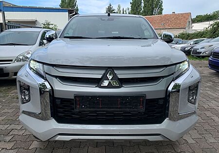 Mitsubishi L200 Spirit Doppelkabine 4WD Automatik Led Navi