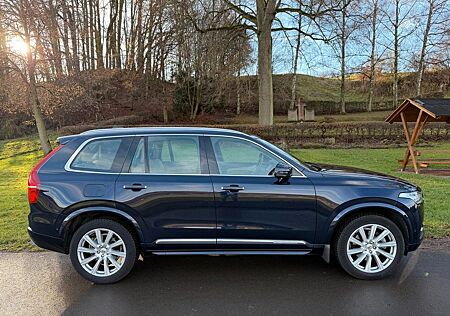 Volvo XC 90 XC90 T5 AWD INSCRIPTION+STH+7SITZE+ACC+PANO+LUFT