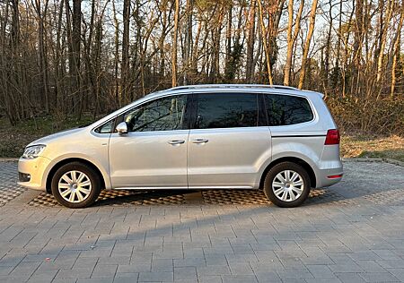 VW Sharan Volkswagen 2.0 TDI BlueMotion Technology Cup Cup...