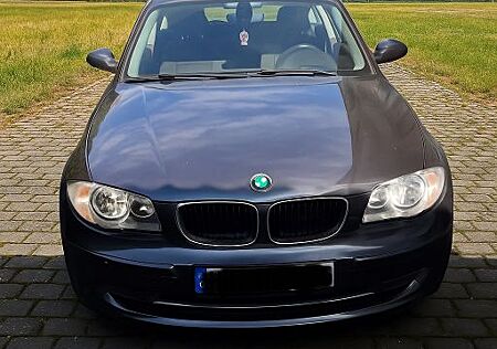 BMW 118i -