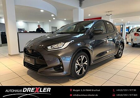 Toyota Yaris Hybrid Team D (Kamera, Apple Carplay, WKR)