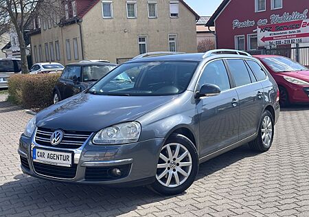 VW Golf Volkswagen Var. KLIMAAUT+STANDHEIZUNG+PDC+AHK+SITZHZG