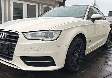 Audi A3 1.4 TFSI Ambiente Ambiente
