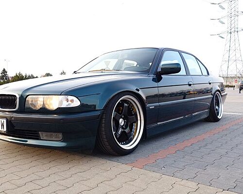BMW 735i Auto 735i