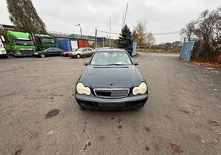 Mercedes-Benz C 180 T CLASSIC