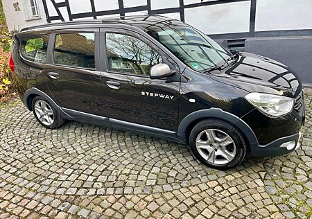 Dacia Lodgy 1.6 SCe 100 Stepway Stepway