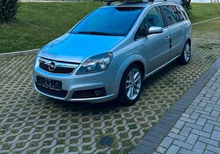 Opel Zafira 1.9 CDTI Sport 88kW Sport