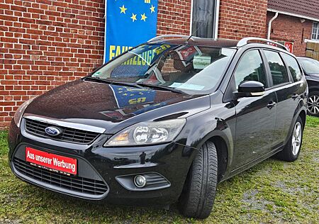 Ford Focus Turnier 1,6i Style +