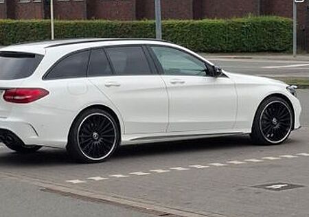 Mercedes-Benz C 400 Mercedes Benz T 4MATIC, AMG Line