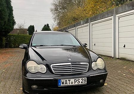 Mercedes-Benz C 270 CDI T AVANTGARDE Avantgarde