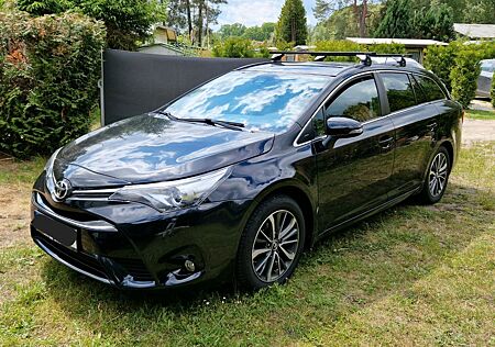 Toyota Avensis 2,0-l-D-4D Business Ed. Touring Spor...