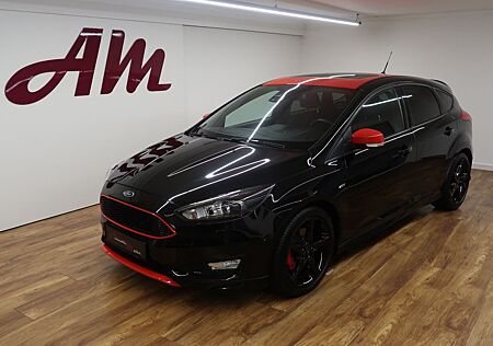 Ford Focus Lim. ST Line/Bi-Xenon/Navi/1.Hand