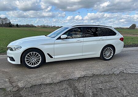 BMW 530d xDrive Sport Line LED Head-Up HiFi