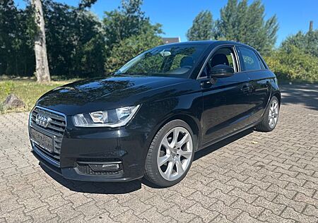 Audi A1 Sportback 1.4 TDI*1 HAND*NAVI*