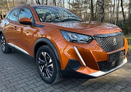 Peugeot 2008 Allure LED*AUTOMATIK*SPURASSIST*KAMERA*SHZ