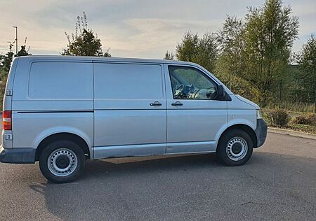 VW T5 Transporter Volkswagen Klima Standheizung 2.5 TDI AHK ZV