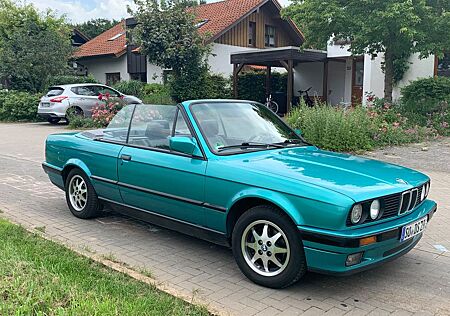 BMW 318i Cabrio E30 EZ. 04/92 HU 04/26