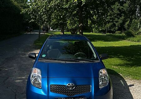 Toyota Yaris | 1.Hand | unfallfrei | HU 05/26 | neu